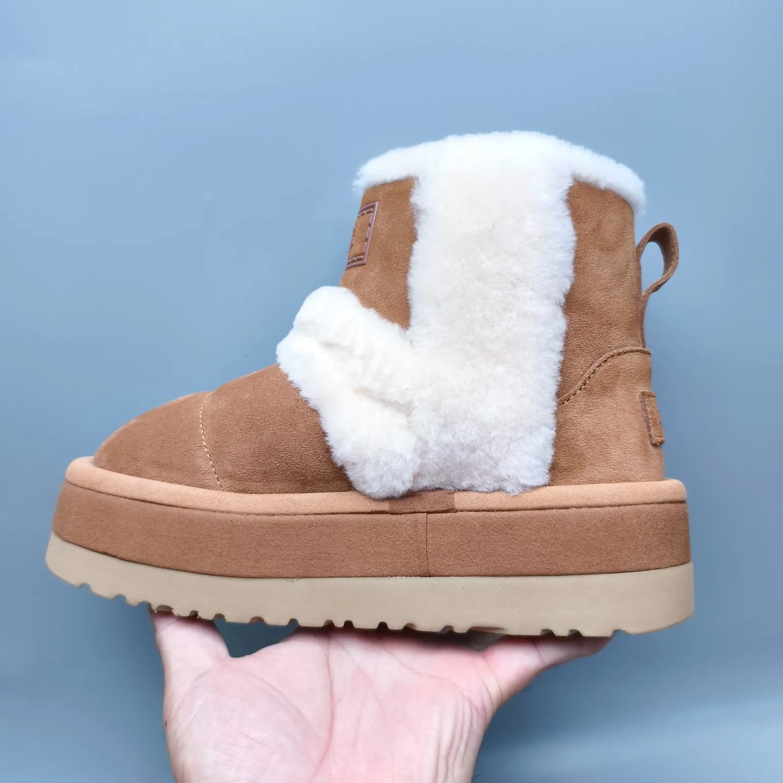💰600 UGG sheepskin all-in-one snow boots 3316 caterpillar thick-soled mid-top casual shoes Color: Maroon Chocolate Size: 35-41